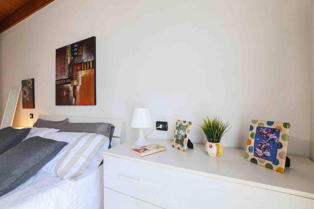 Borgo Di Terzo Bifocale In Centro Storico Check In 24H Fast Wi-Fi Bus 500M Apartment Exterior photo